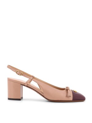 VALENTINO GARAVANI: court shoes - Leather pumps with metal logo