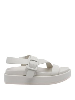 Paloma Barcelò: sandals - Salsa Sandals