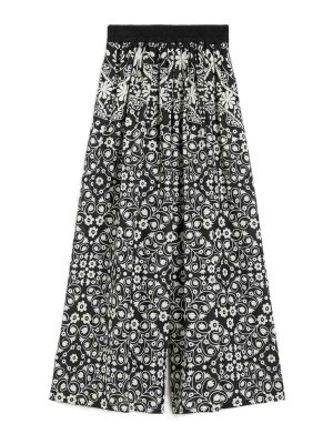 WEEKEND MAX MARA: カジュアルトラウザー - カジュアルパンツ - 黒