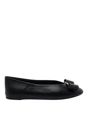 SALVATORE FERRAGAMO: フラットシューズ - フラットシューズ - 黒