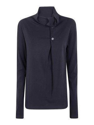Y'S: t-shirt - Ka- Bottone posteriore fuori dal collo T