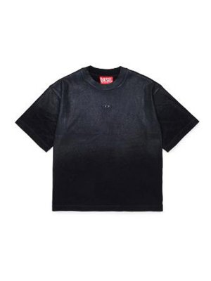 DIESEL: Camisetas - Camiseta - Negro