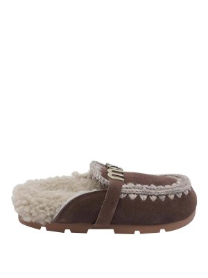 MOU: flip flops - Winter Bio Slides With Letter Logo