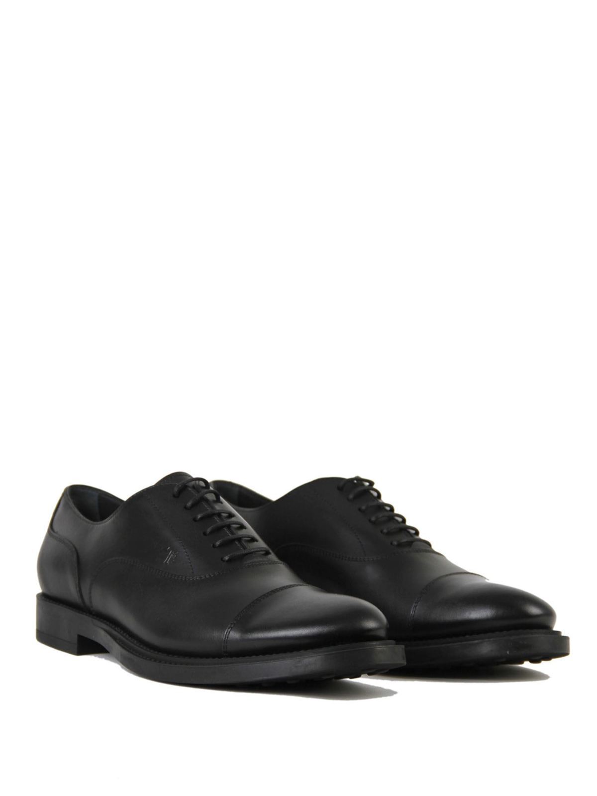 Shop Tod's Zapatos Clásicos - Negro In Black