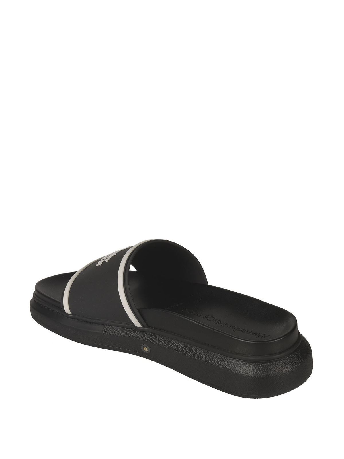 サンダル Alexander McQueen Slippers and Clogs Men Rubber Black/White Alexander McQueen Slippers and Clogs Men Rubber Black/White