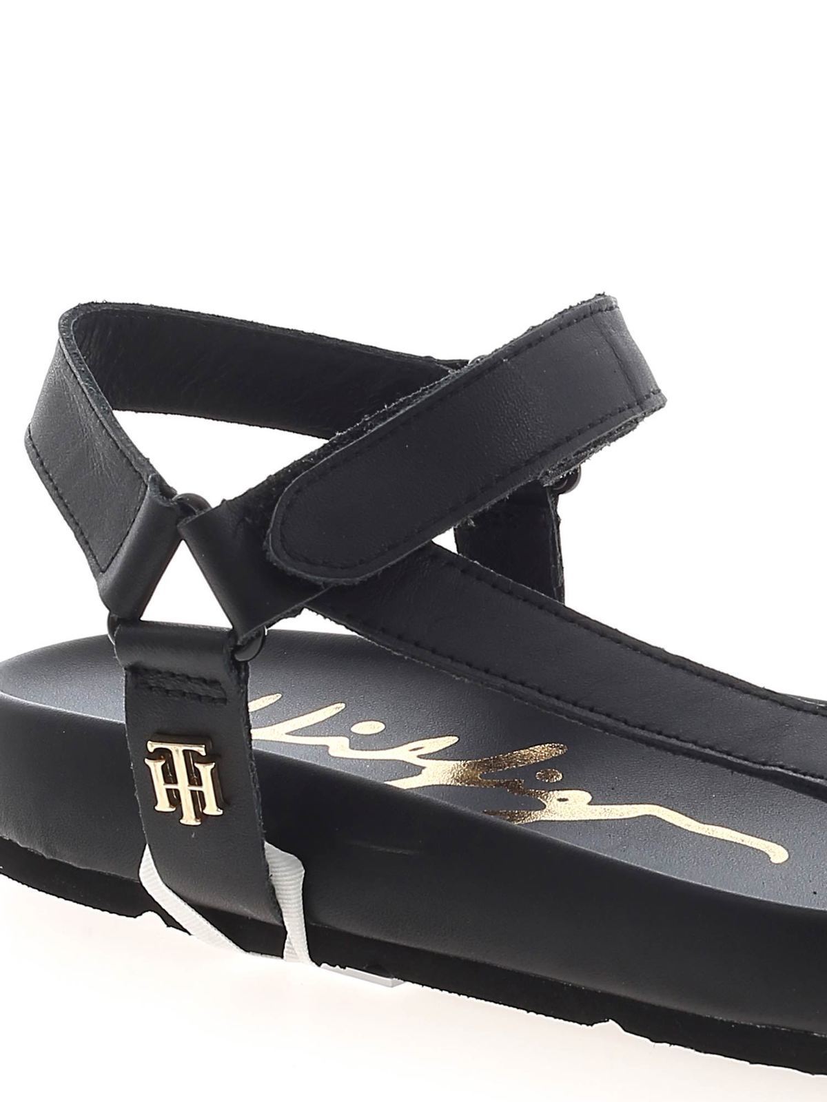 Bovenstaande slim open haard Sandals Tommy Hilfiger - Logo sandals in black - FW0FW05623BDS