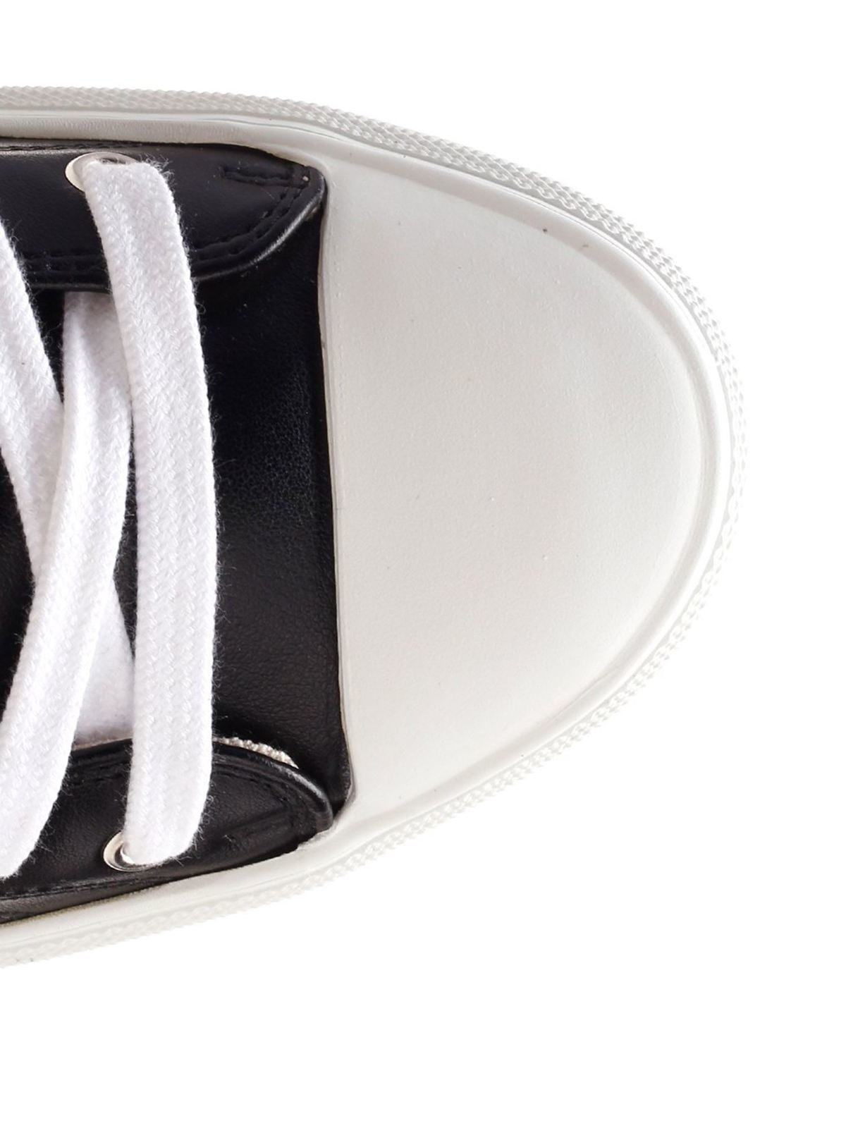 Shop Vivienne Westwood Sneakers Low Top Plimsoll Nere In Negro