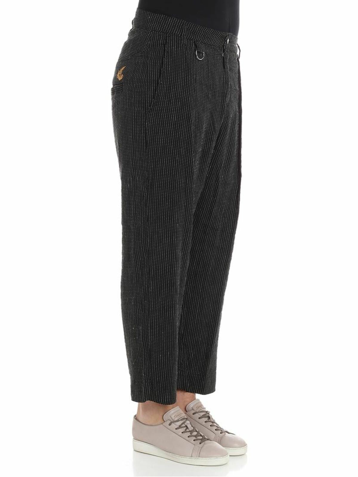 Shop Vivienne Westwood Anglomania Black Crop Trousers In Negro