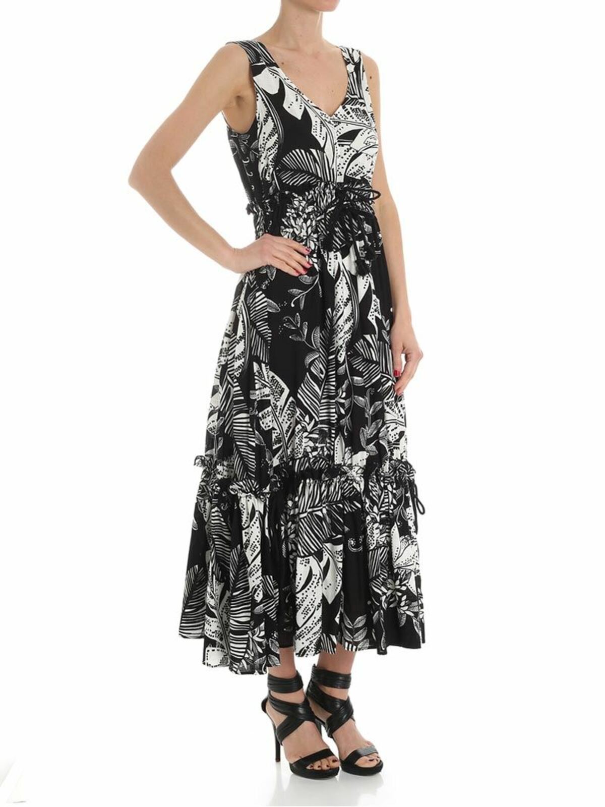 Shop See By Chloé Black And White Floral Dress In Negro