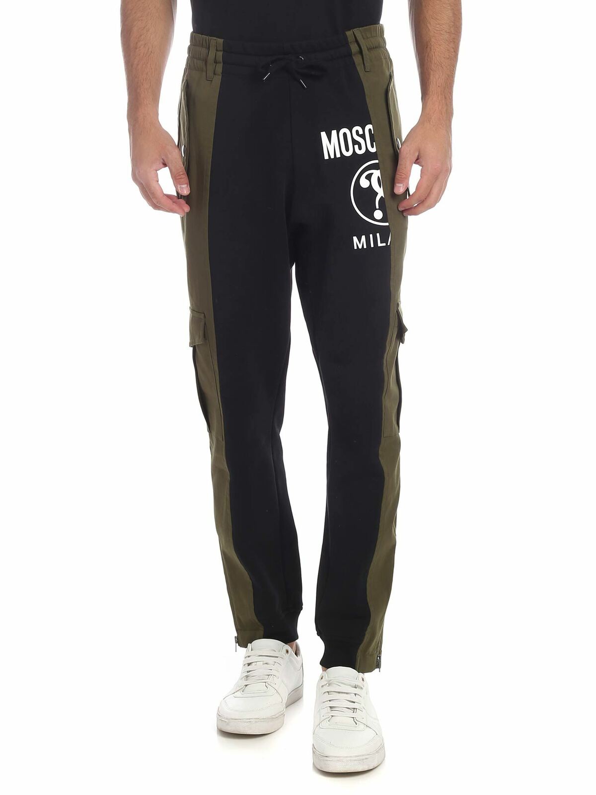 Moschino Double Question Mark Cargo Trousers In Green In Verde