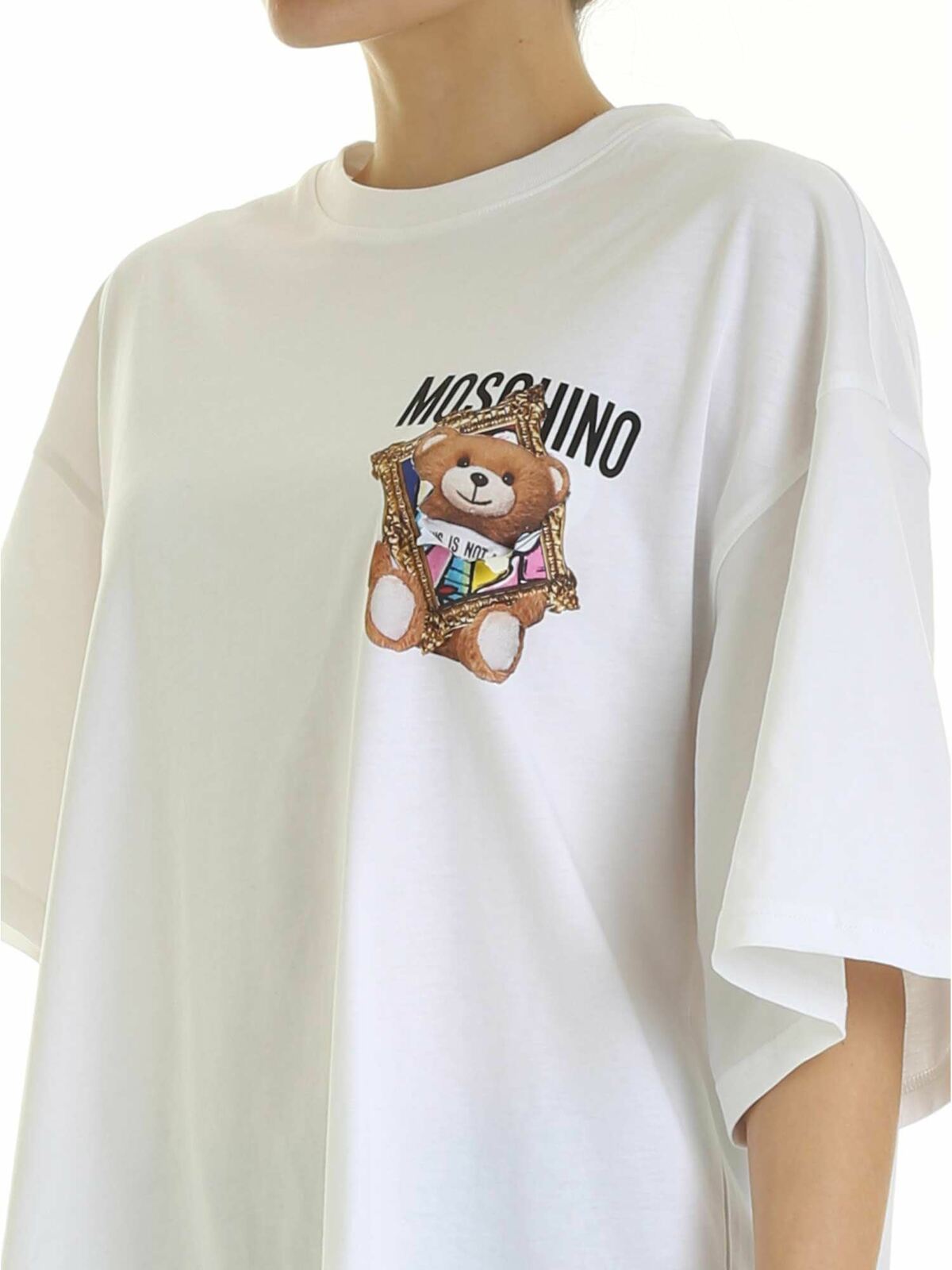 Shop Moschino Teddy Bear Frame Oversize T-shirt In White In Blanco