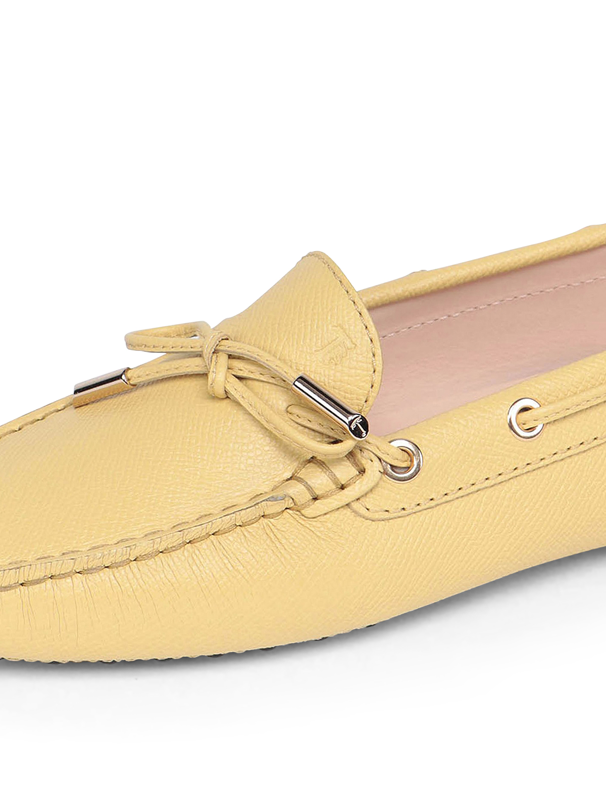 Tod's Gommino Driving Loafers In Yellow