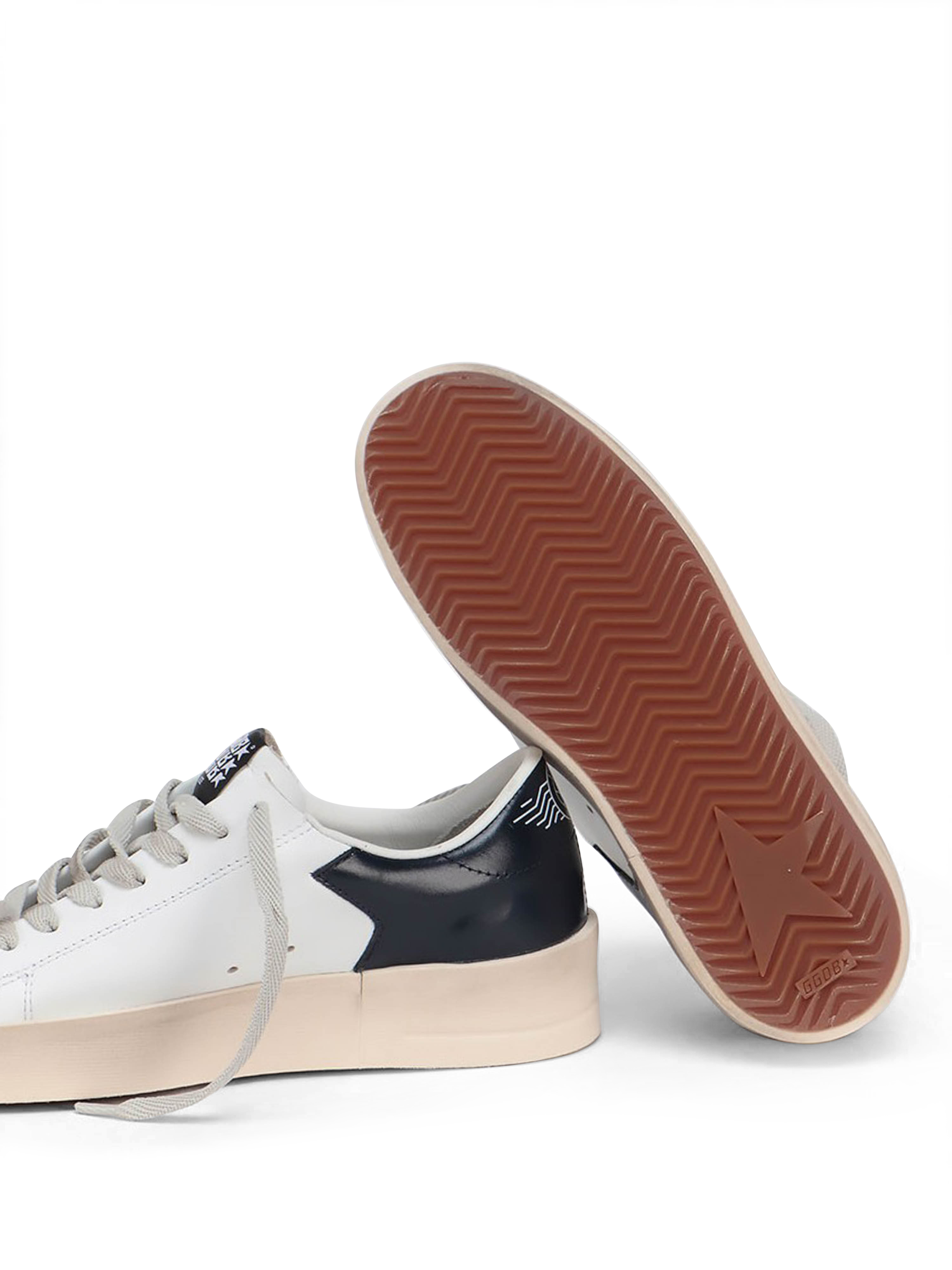 Shop Golden Goose Stardan Sneakers In Blanco