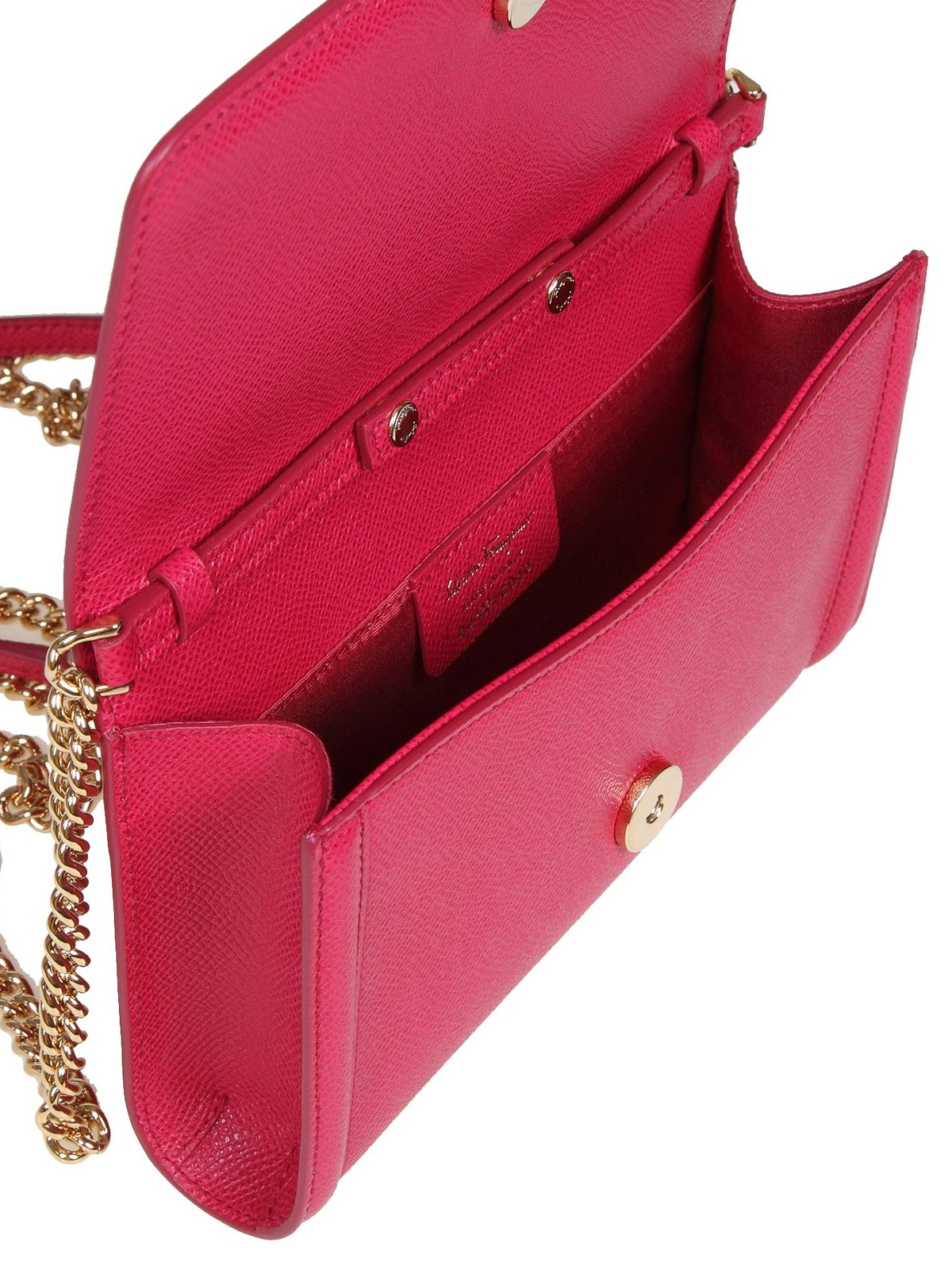 フェラガモ　レザー 赤 クラッチバッグ 楽天市場】フェラガモ FERRAGAMO ミニバッグ チェーンウォレット
