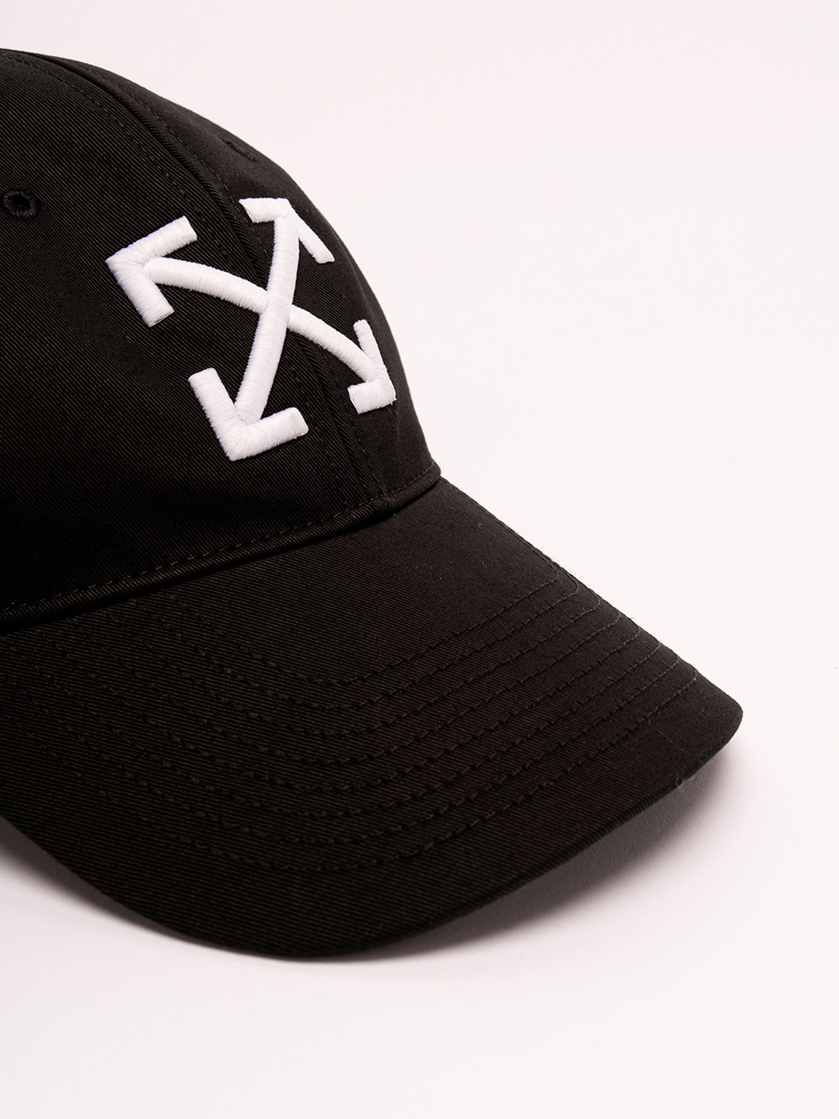 Off-White Arrow baseball cap - Black - Women|OWLB026C99FAB0011001