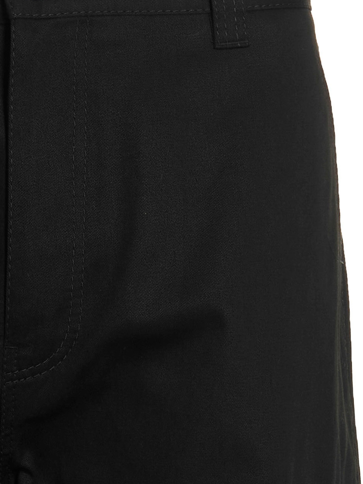 Shop Versace Pantalón Casual - Negro