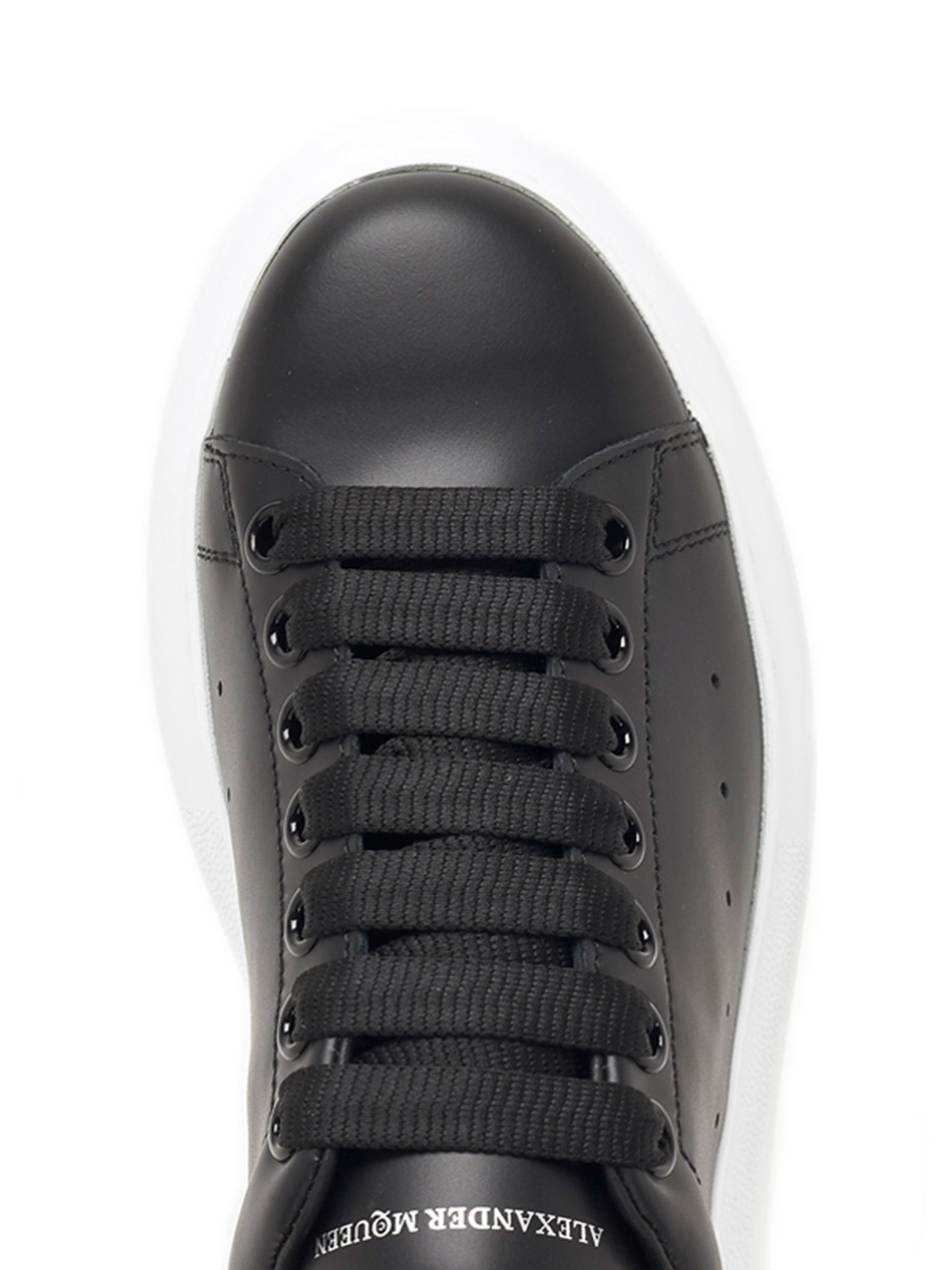 Shop Alexander Mcqueen Oversize Sole Sneakers In Negro