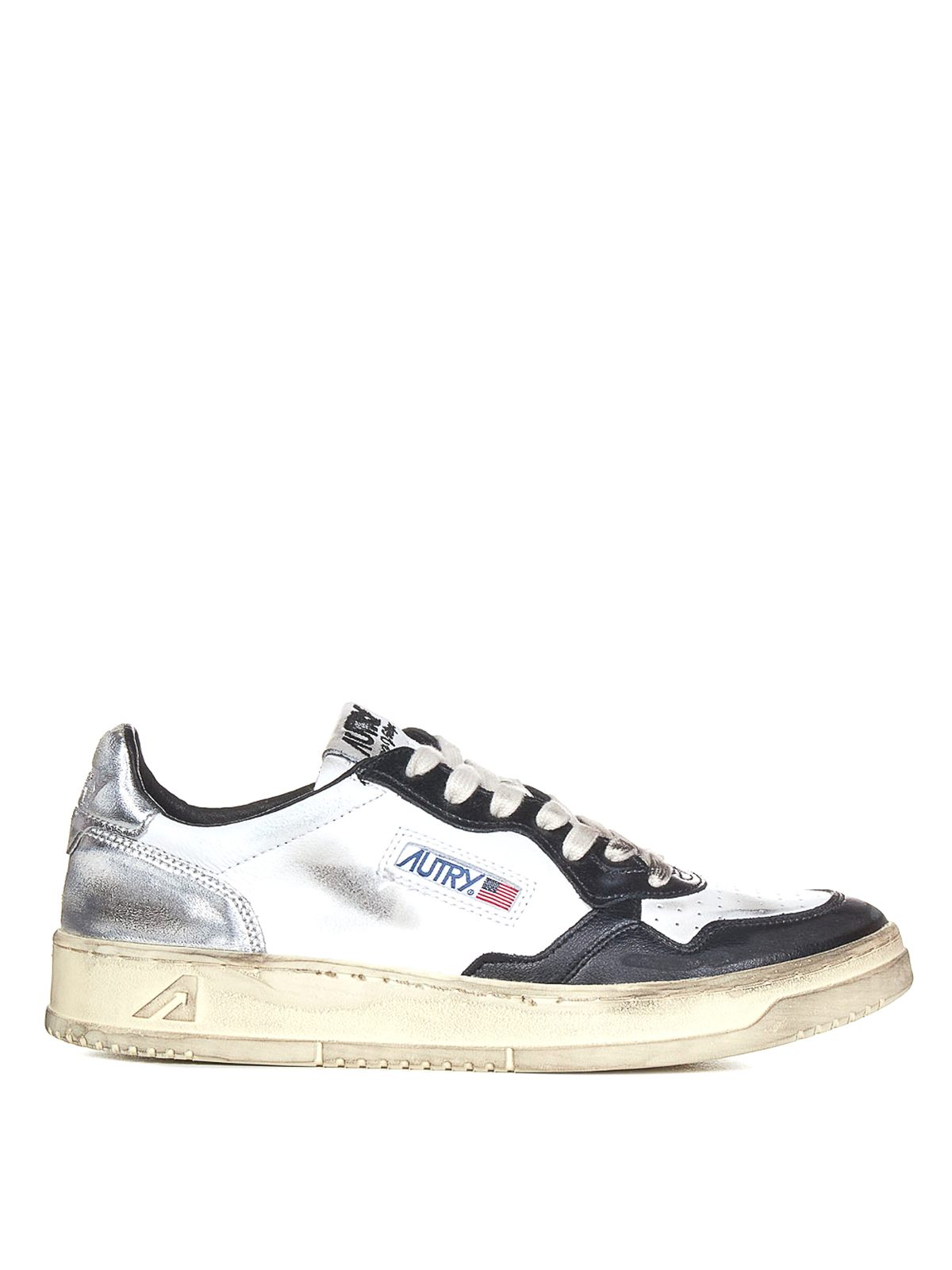 Shop Autry Leather Sneakers In Blanco
