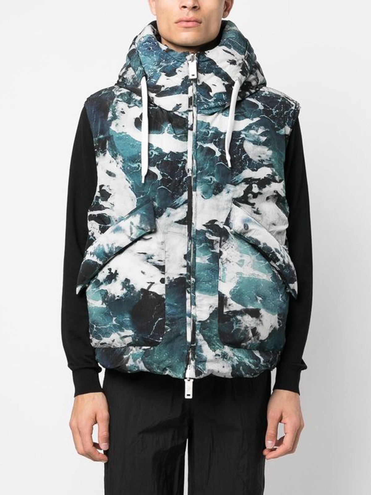 EA7 Emporio Armani カモフラージュ ベスト Emporio Armani Earctic reversible padded vest | 6L1B9A1N65ZF978