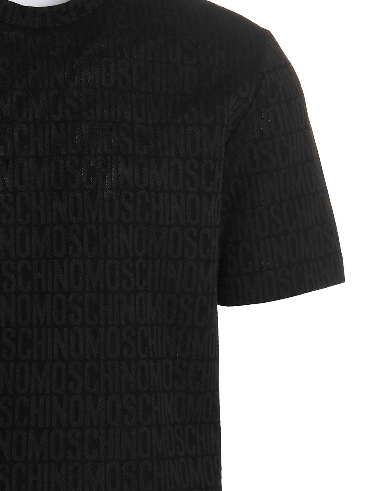 Shop Moschino Camiseta - Monogram In Negro
