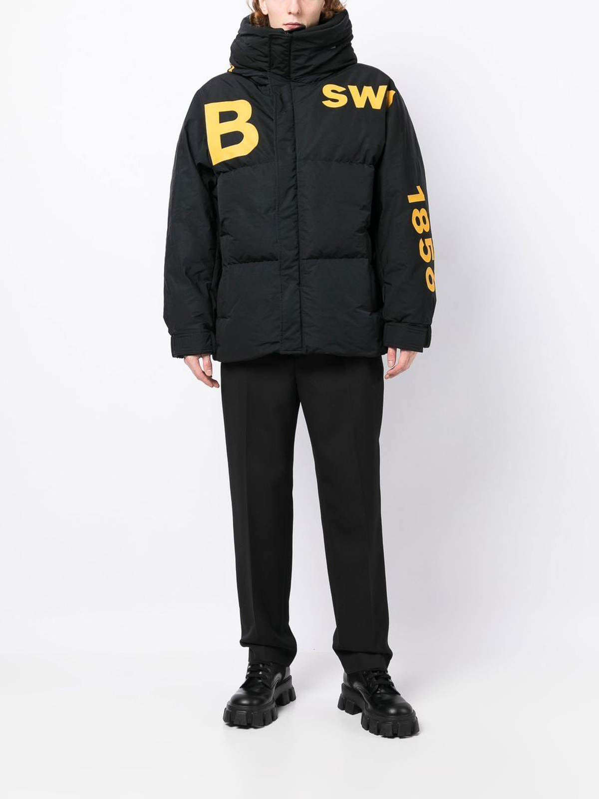 Shop Burberry Tech Fabric Puffer Jacket In Negro