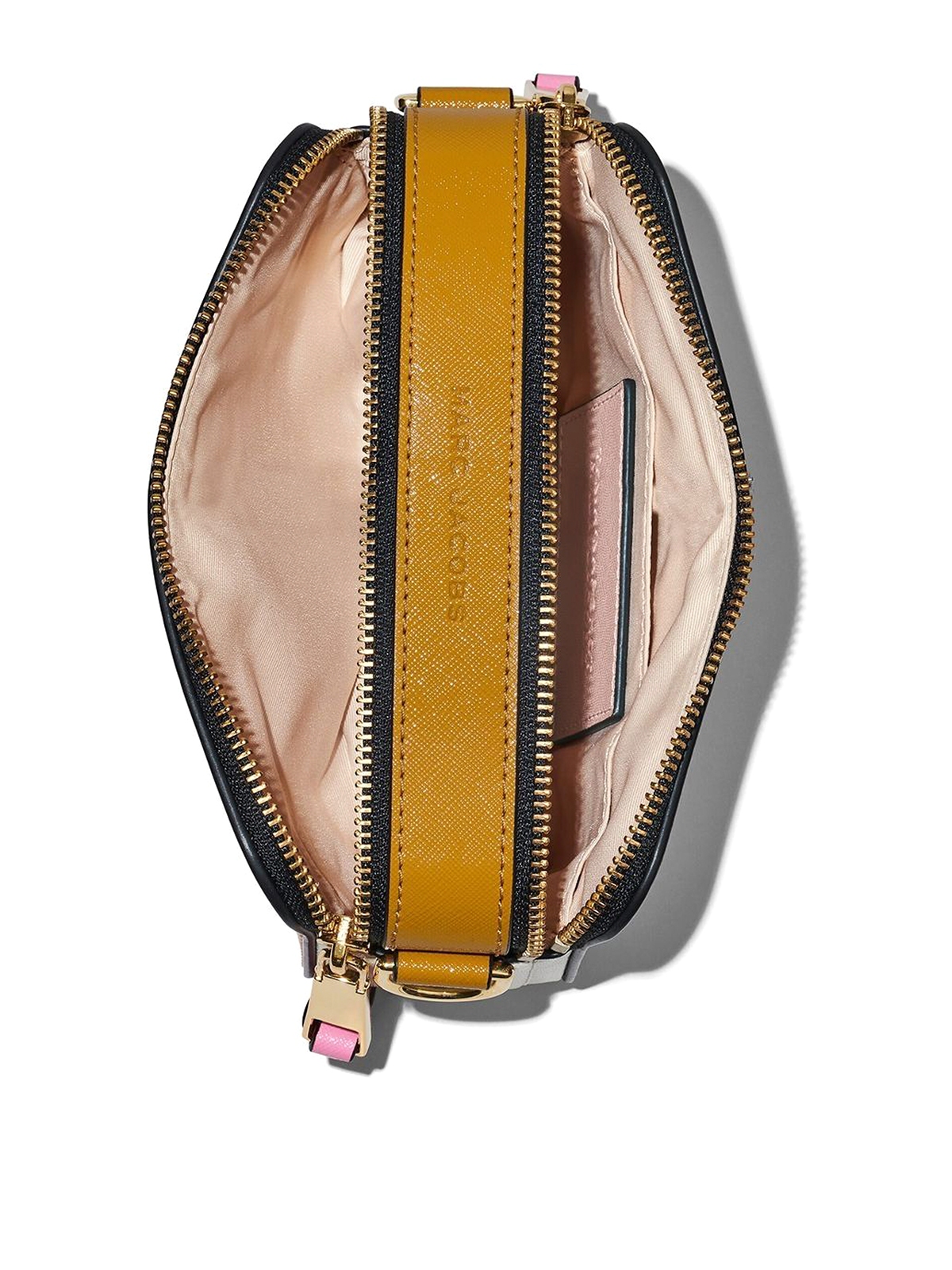 Snapshot of Marc Jacobs - Grey and pink leather bag with zippers