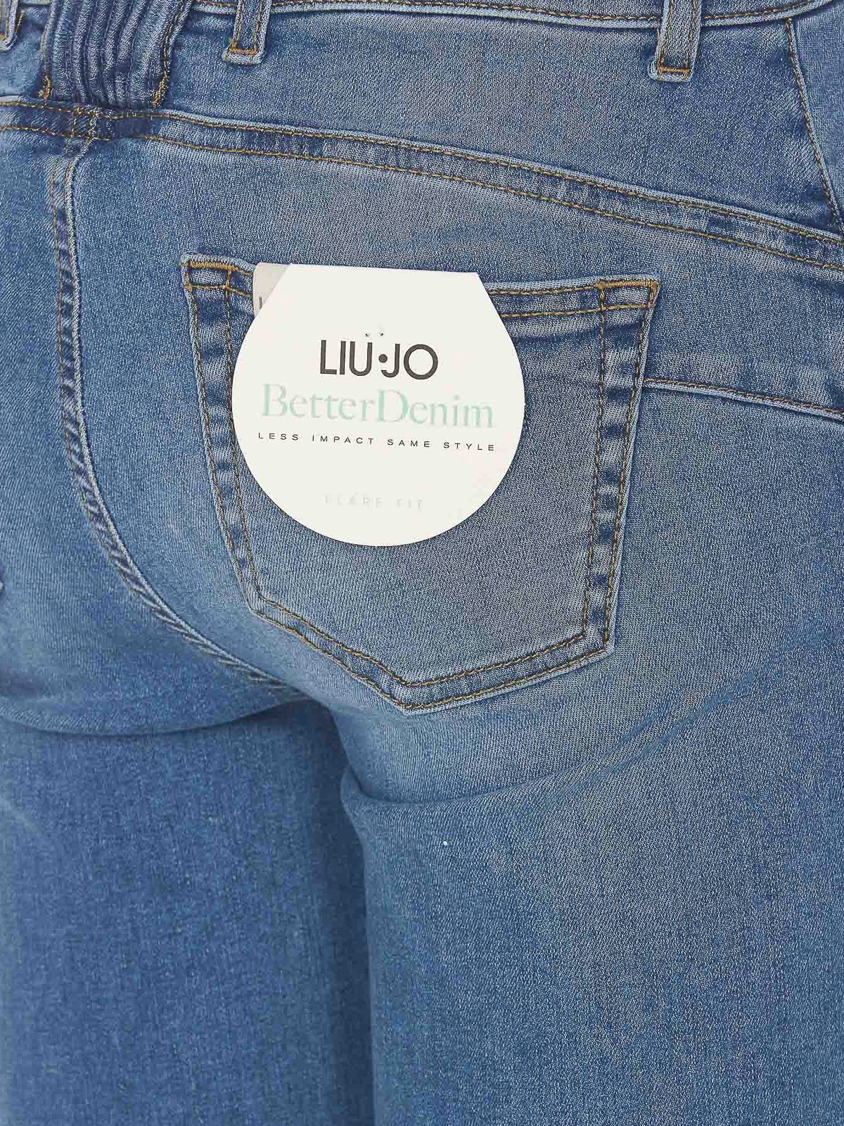 Shop Liu •jo Jeans Acampanados - Parfait In Light Wash