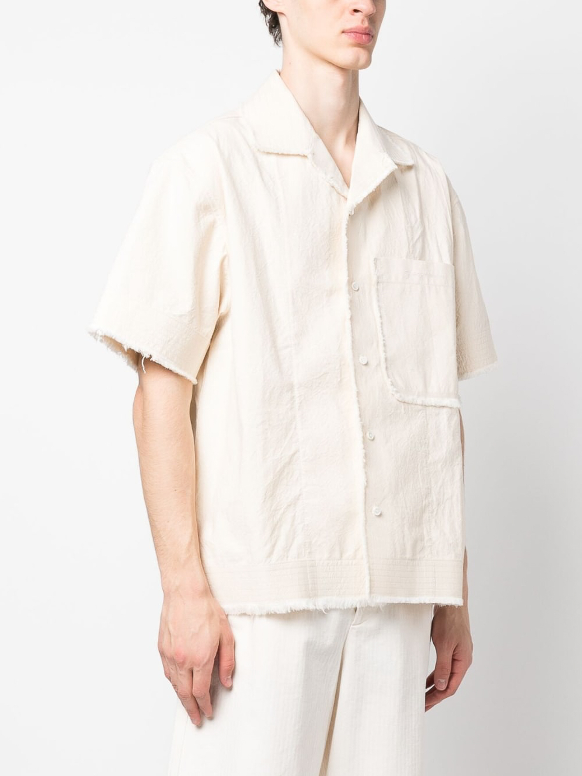 新作国産JACQUEMUS オフホワイト シャツLa Chemise Melo Tシャツ/カットソー(半袖/袖なし)
