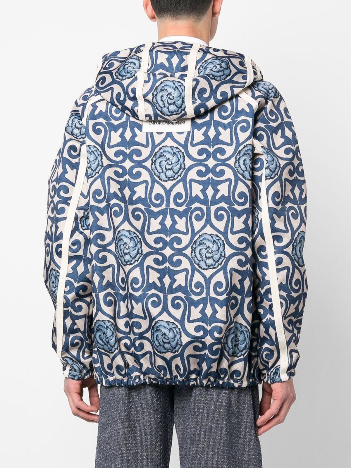 EMPORIO ARMANI ジオメトリック柄　ジャケット　52 EMPORIO ARMANI ジオメトリック柄 ジャケット 52 Emporio Armani