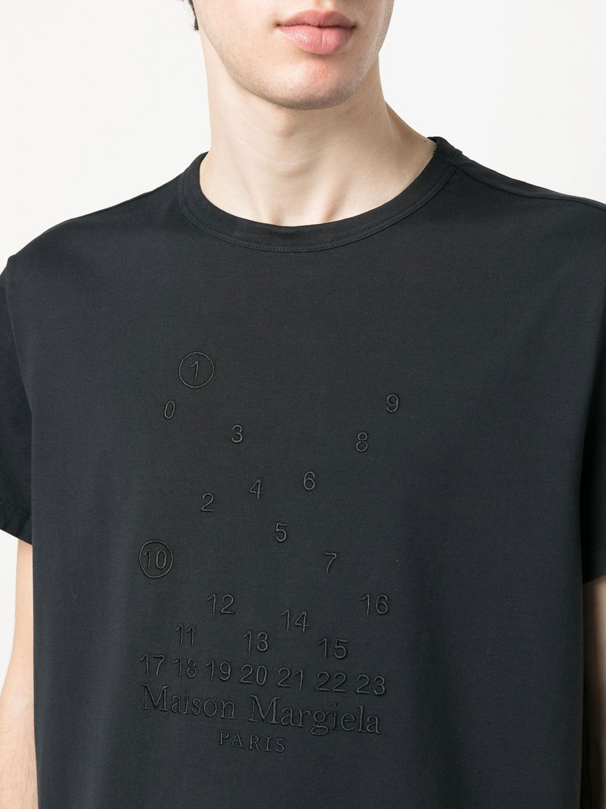 Shop Maison Margiela Embroidered-logo Detail T-shirt In Black