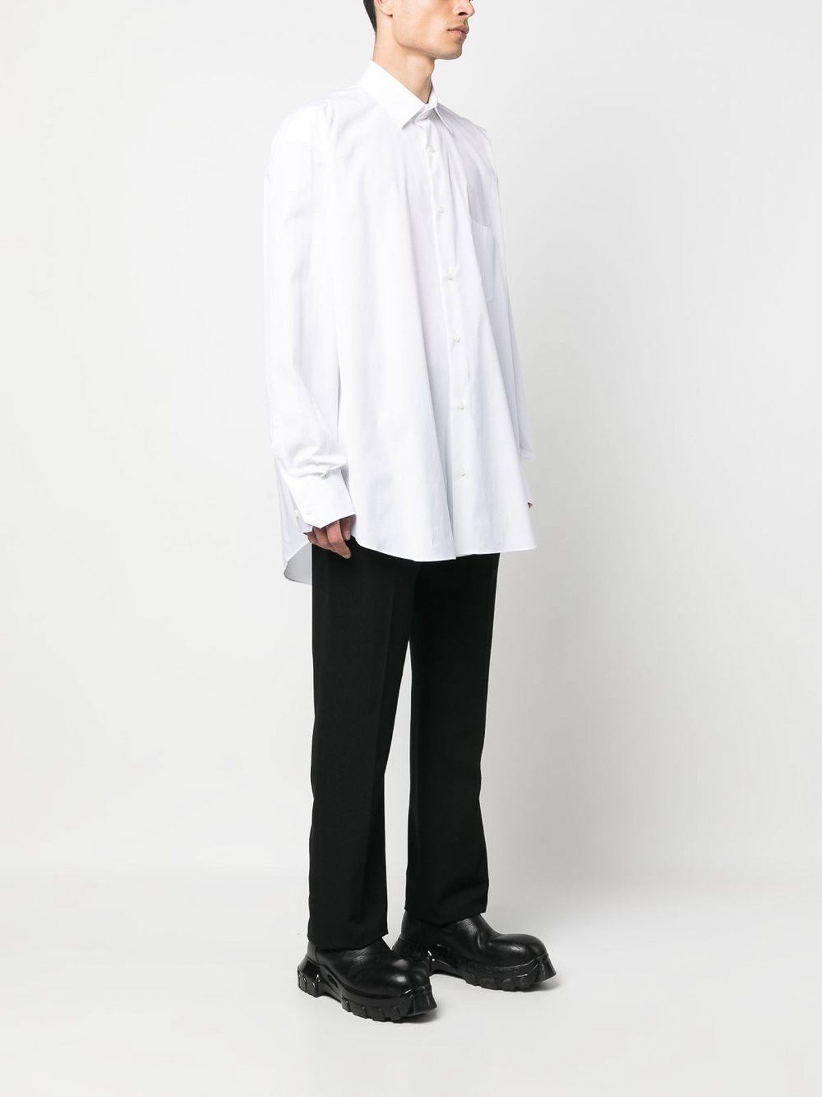 VETEMENTS GARDEROBE HIVER 2021 ホワイトシャツ VETEMENTS GARDEROBE HIVER 2021 ホワイトシャツ