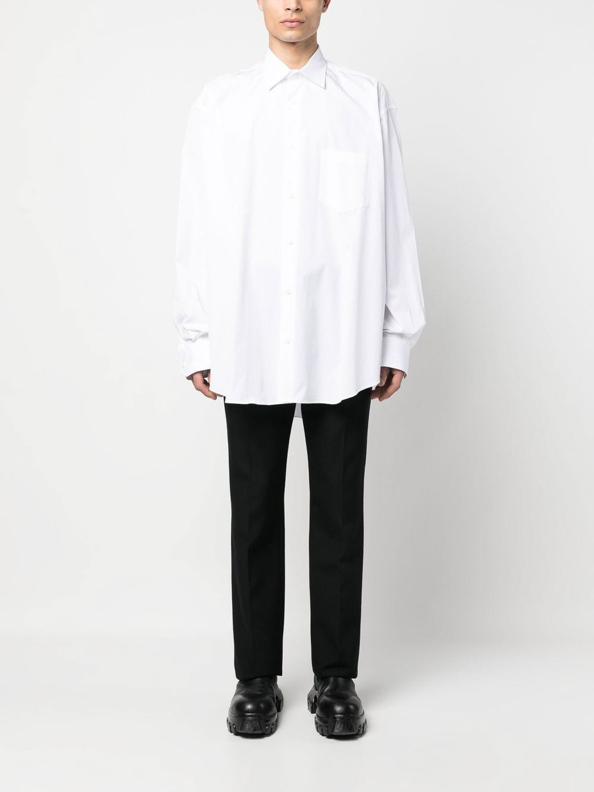 VETEMENTS GARDEROBE HIVER 2021 ホワイトシャツ VETEMENTS GARDEROBE HIVER 2021 ホワイト