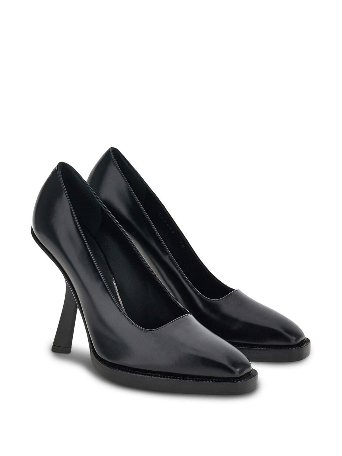 Ferragamo Plain leather pumps Black Women 01E875760699001