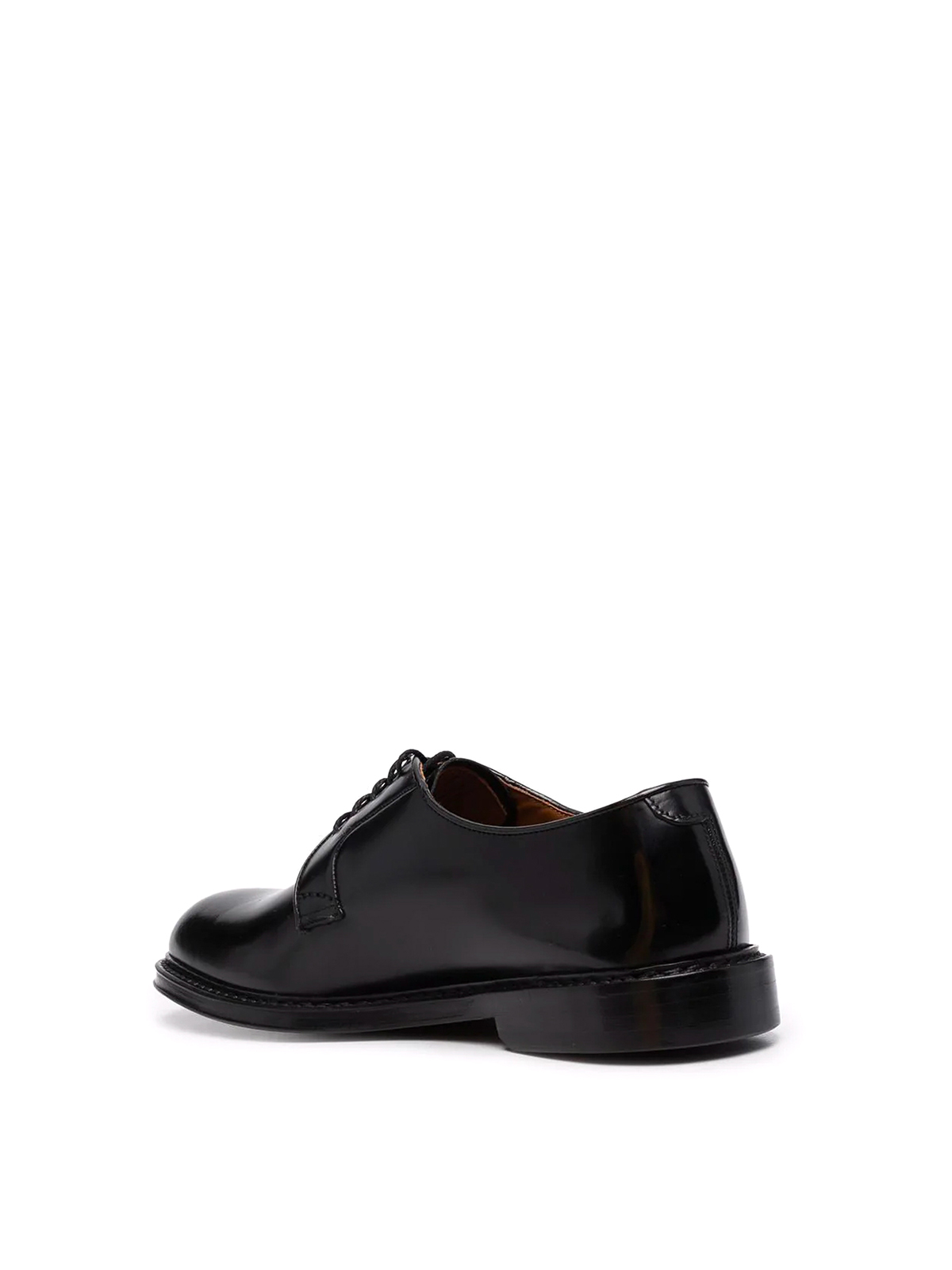 Shop Doucal's Zapatos Clásicos - Negro In Black