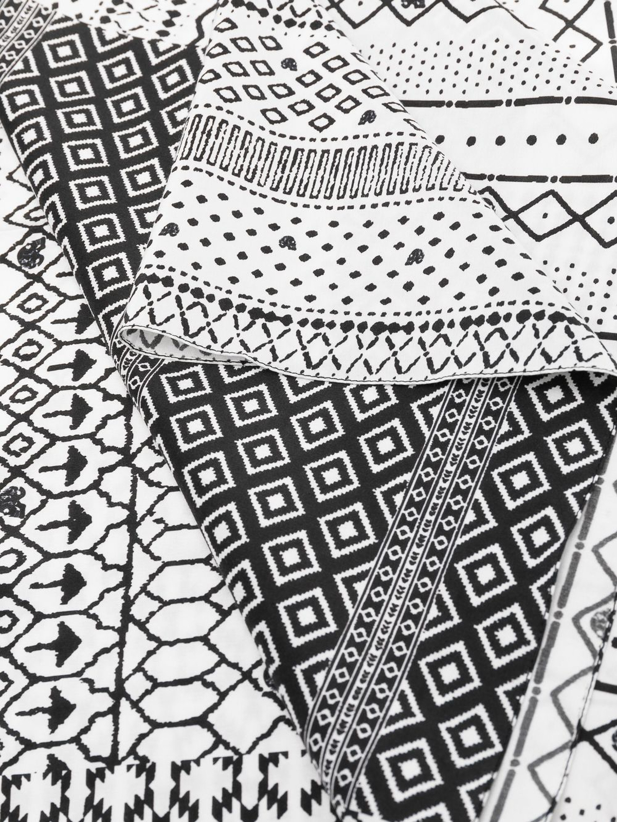 Shop Gabriele Pasini Silk Printed Foulard In Blanco