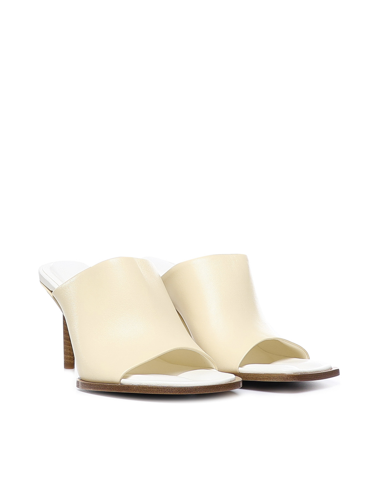 Shop Jacquemus Leather Sandals In Crema