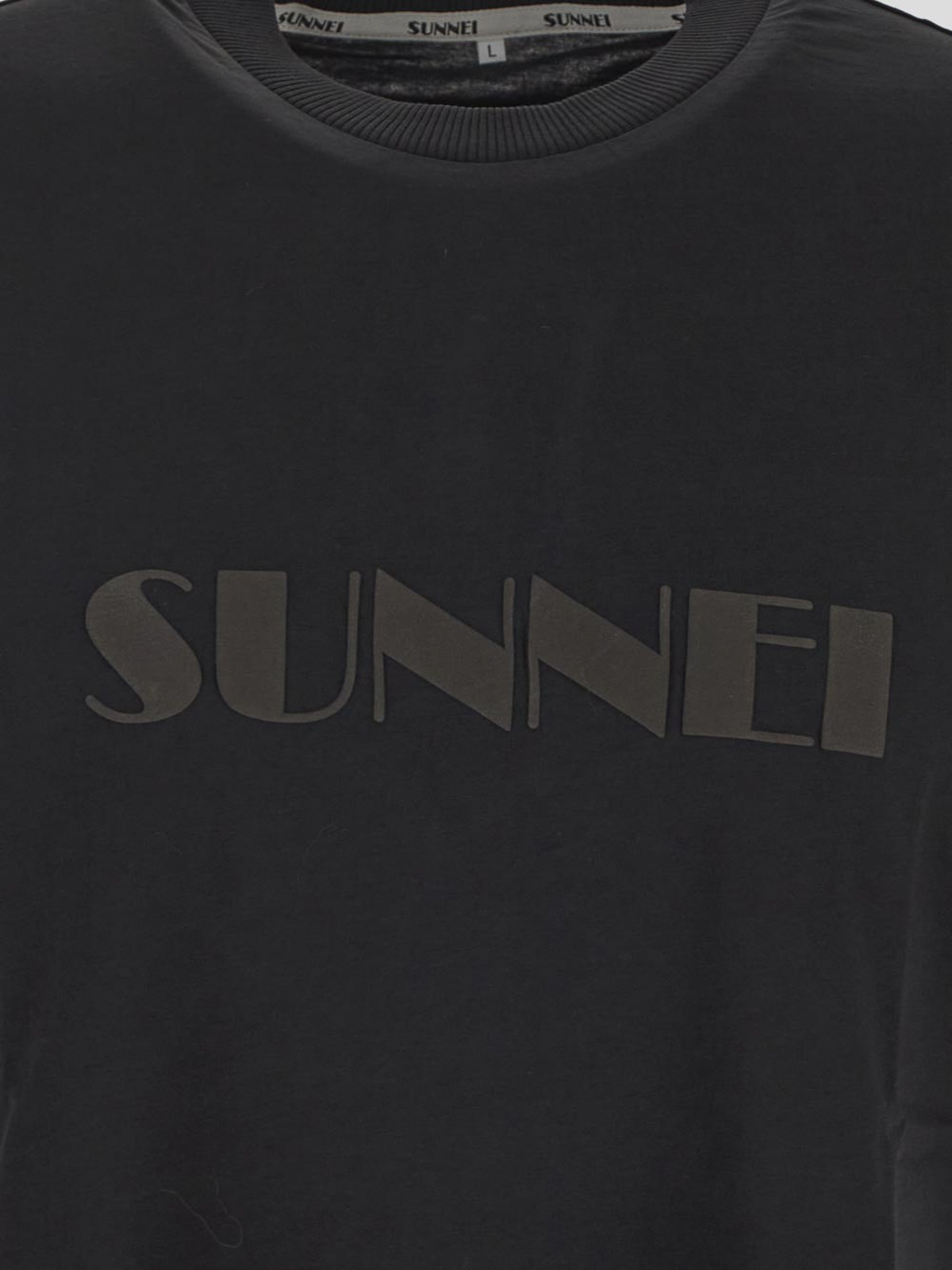 Shop Sunnei Camiseta - Negro In Black