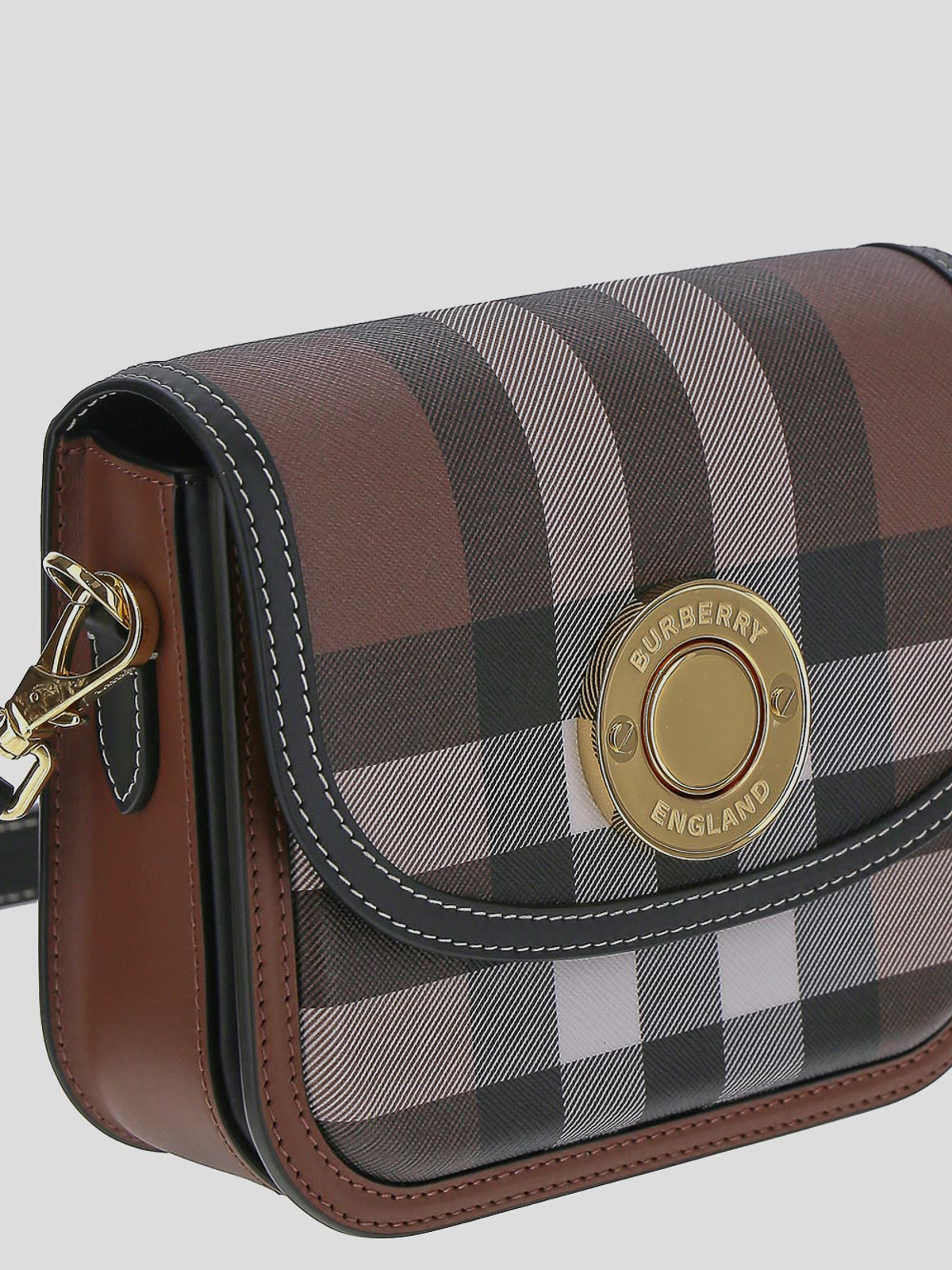 Burberry sale: handbags up to 40% off - Global Fashion Report