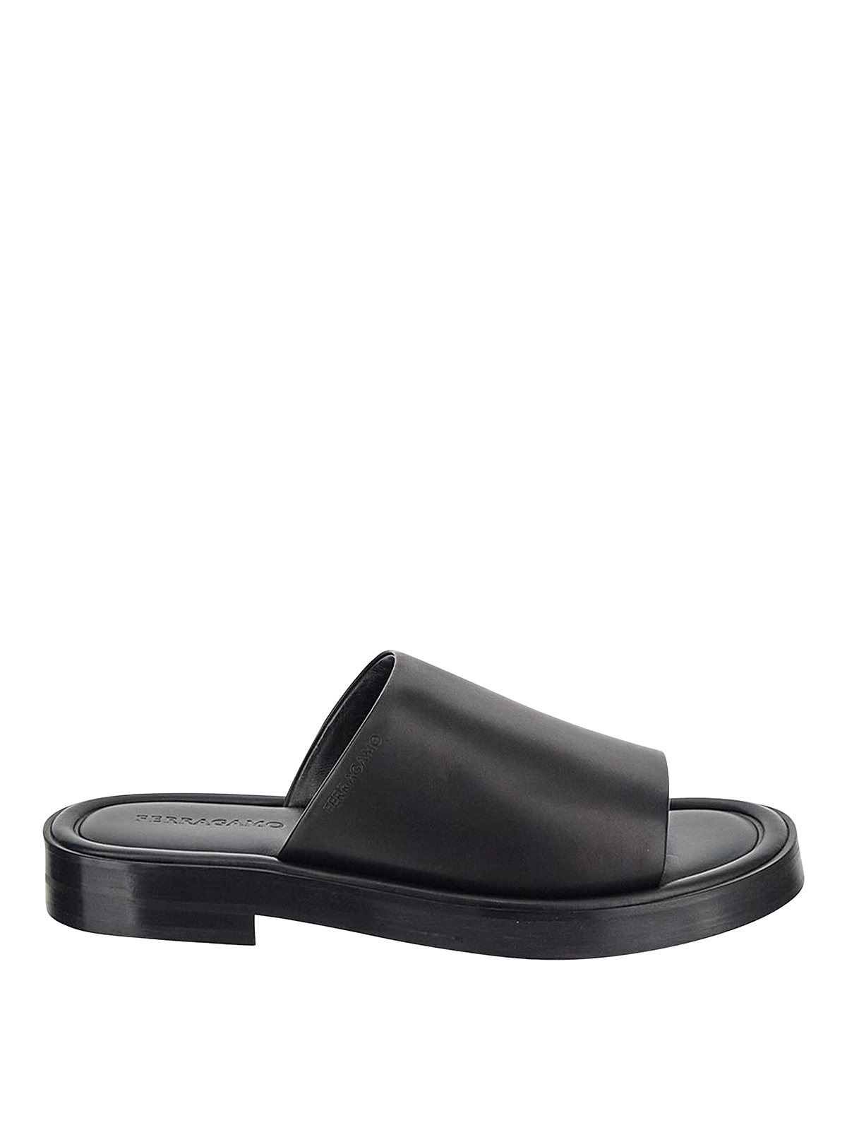 Shop Ferragamo Sandal In Negro