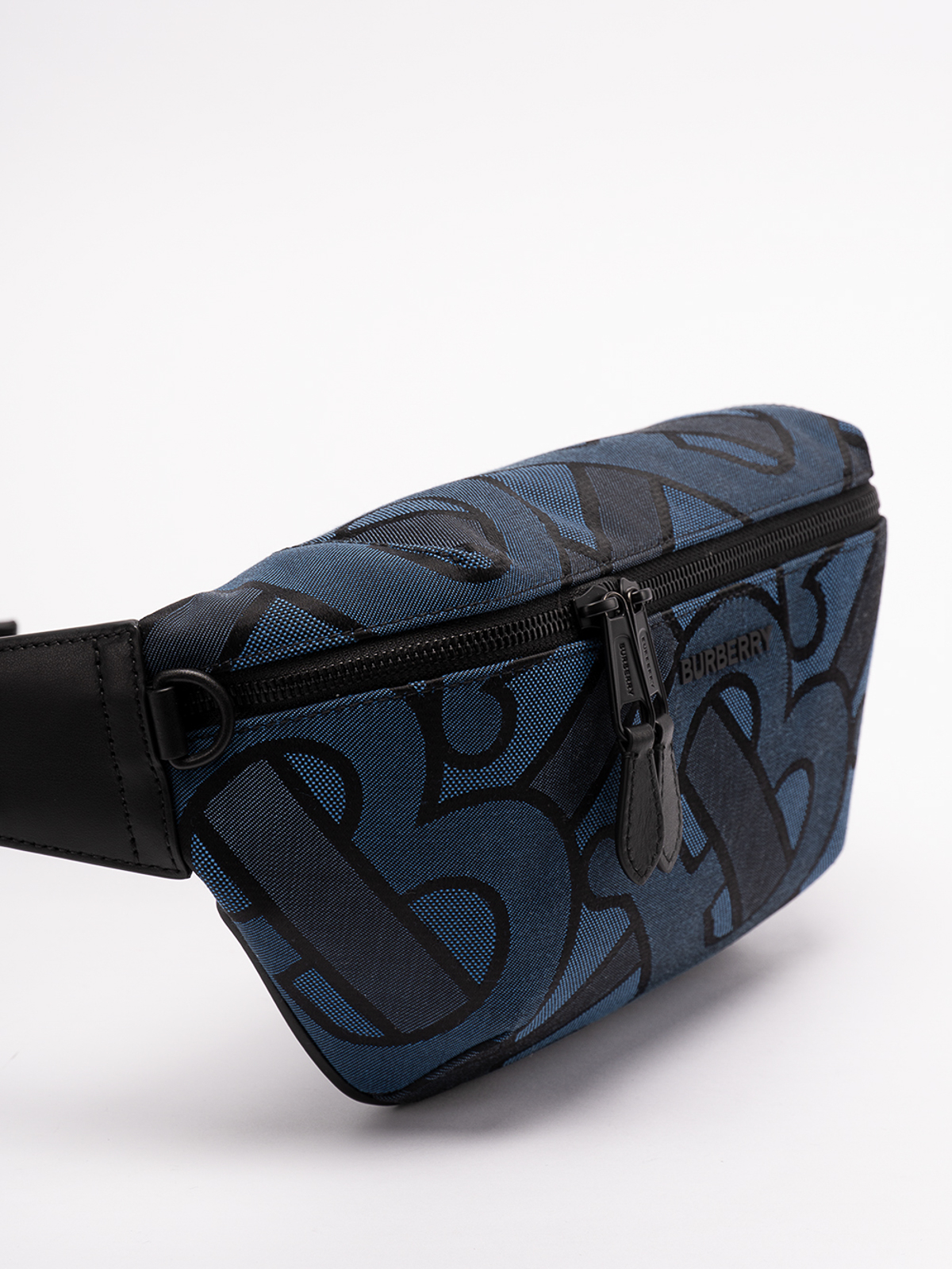 マストアイテム◇ソニー Belt Bag◇Burberry Sonny Belt Bag in Black - Men, Nylon | Burberry® Official