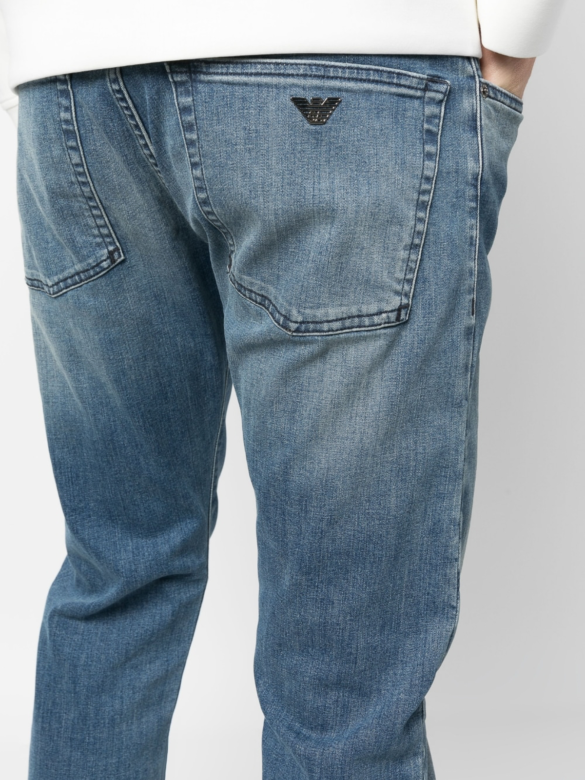 Emporio Armani ストレートジーンズ - ブルー|8N1J451G19Z0943