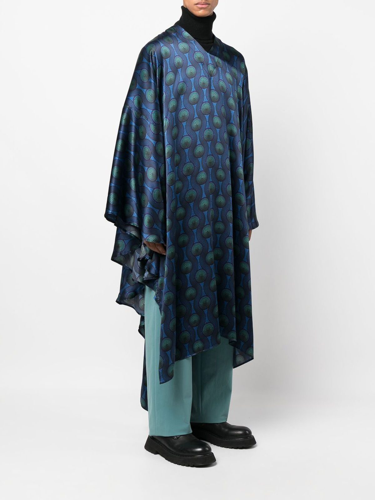 Shop Ozwald Boateng Printed Silk Kaftan In Blue