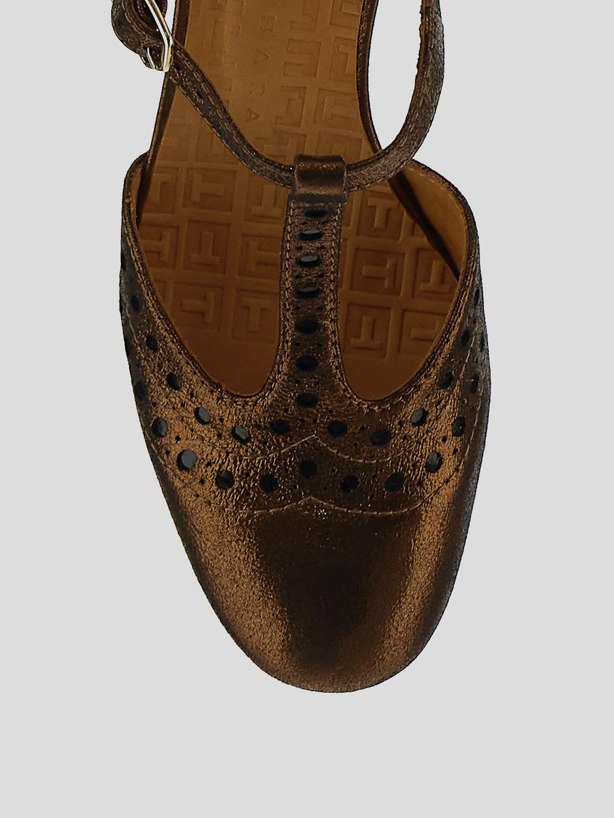 Shop Chie Mihara Zapatos De Salón - Bronce In Bronze