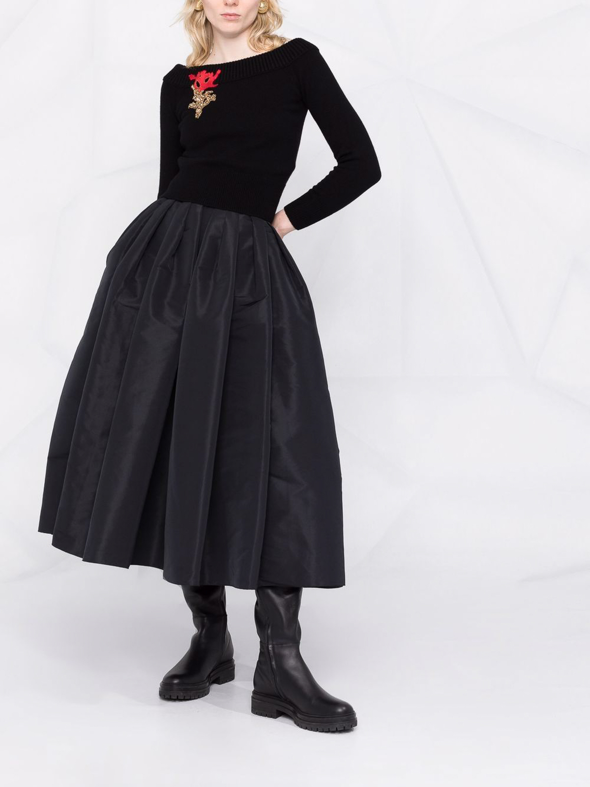 Shop Alexander Mcqueen Pleated Midi Skirt In Negro