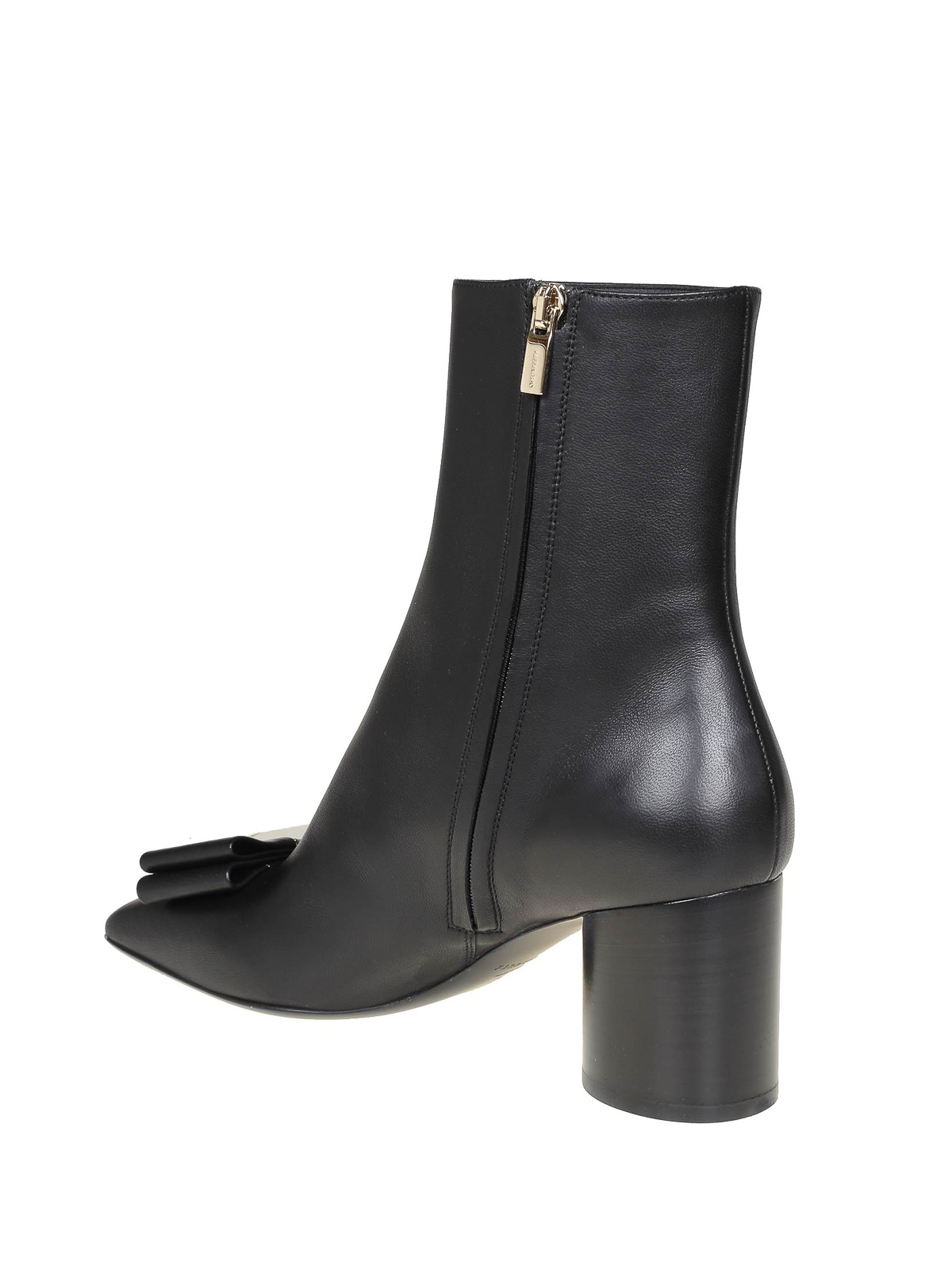 Ferragamo アンクルブーツ - 黒 - ブラック|LEONIA