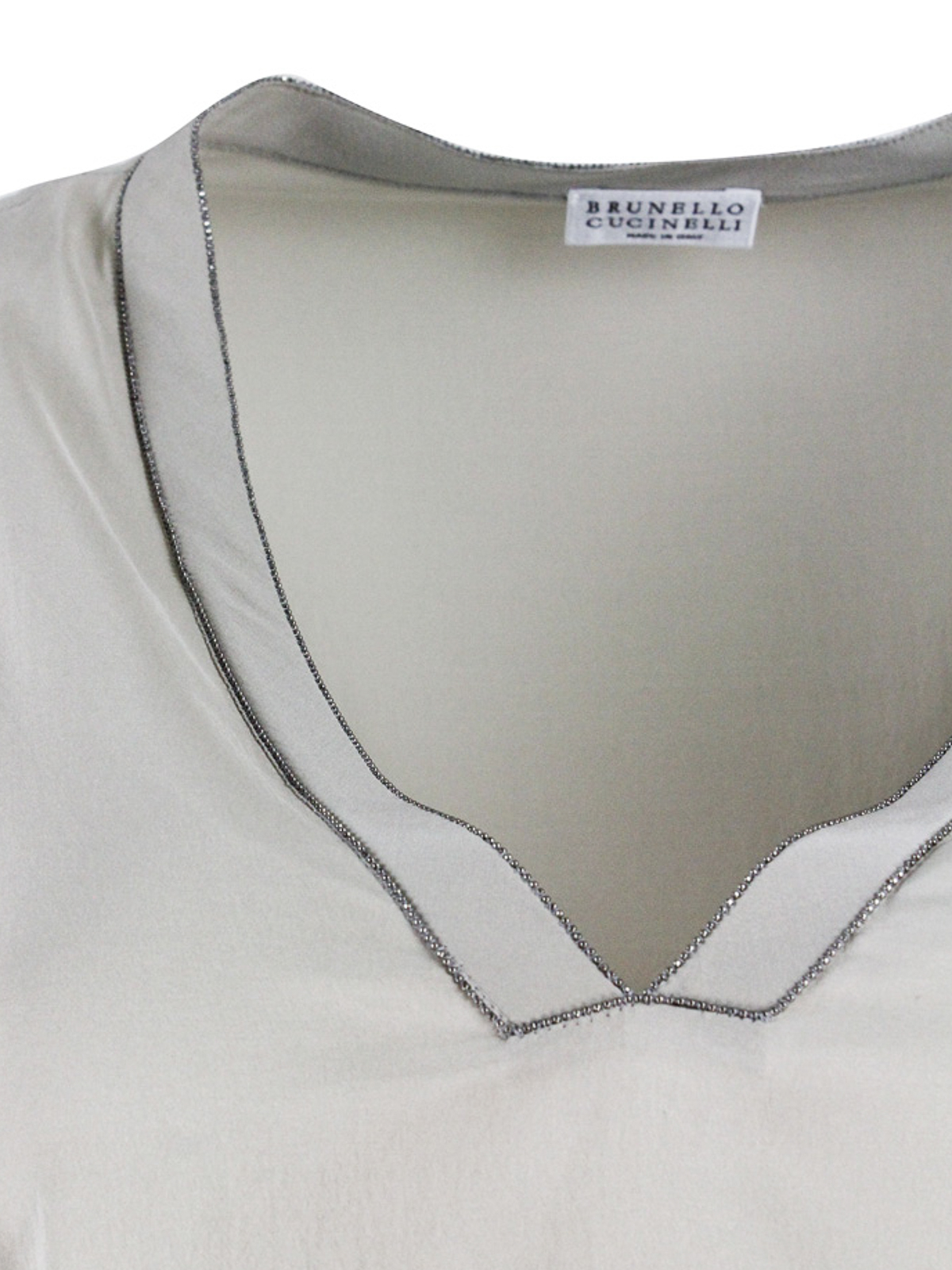 Shop Brunello Cucinelli Camiseta - Gris Claro In Light Grey