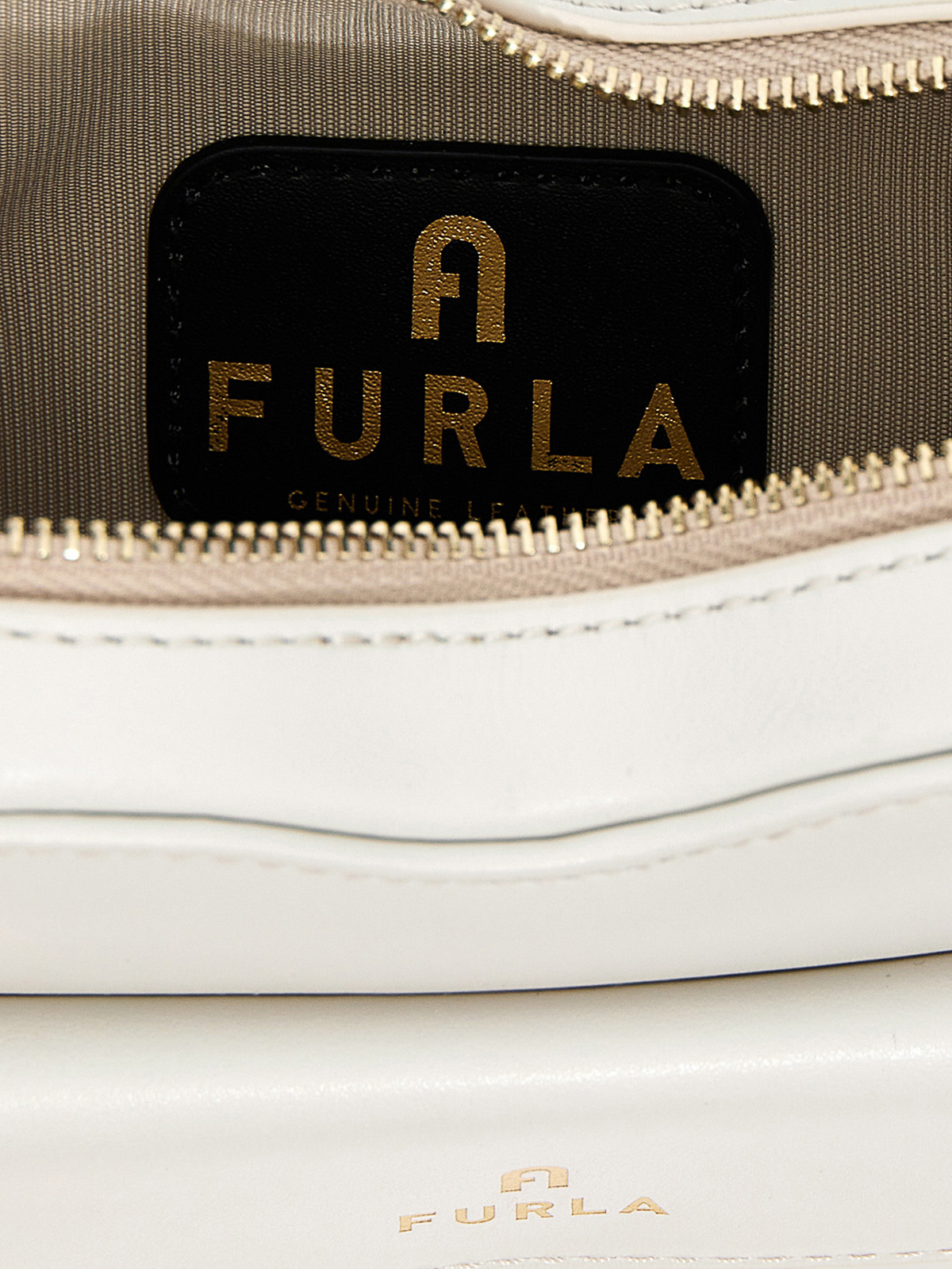 Furla Camelia Heart - Mini Shoulder Bag in Black