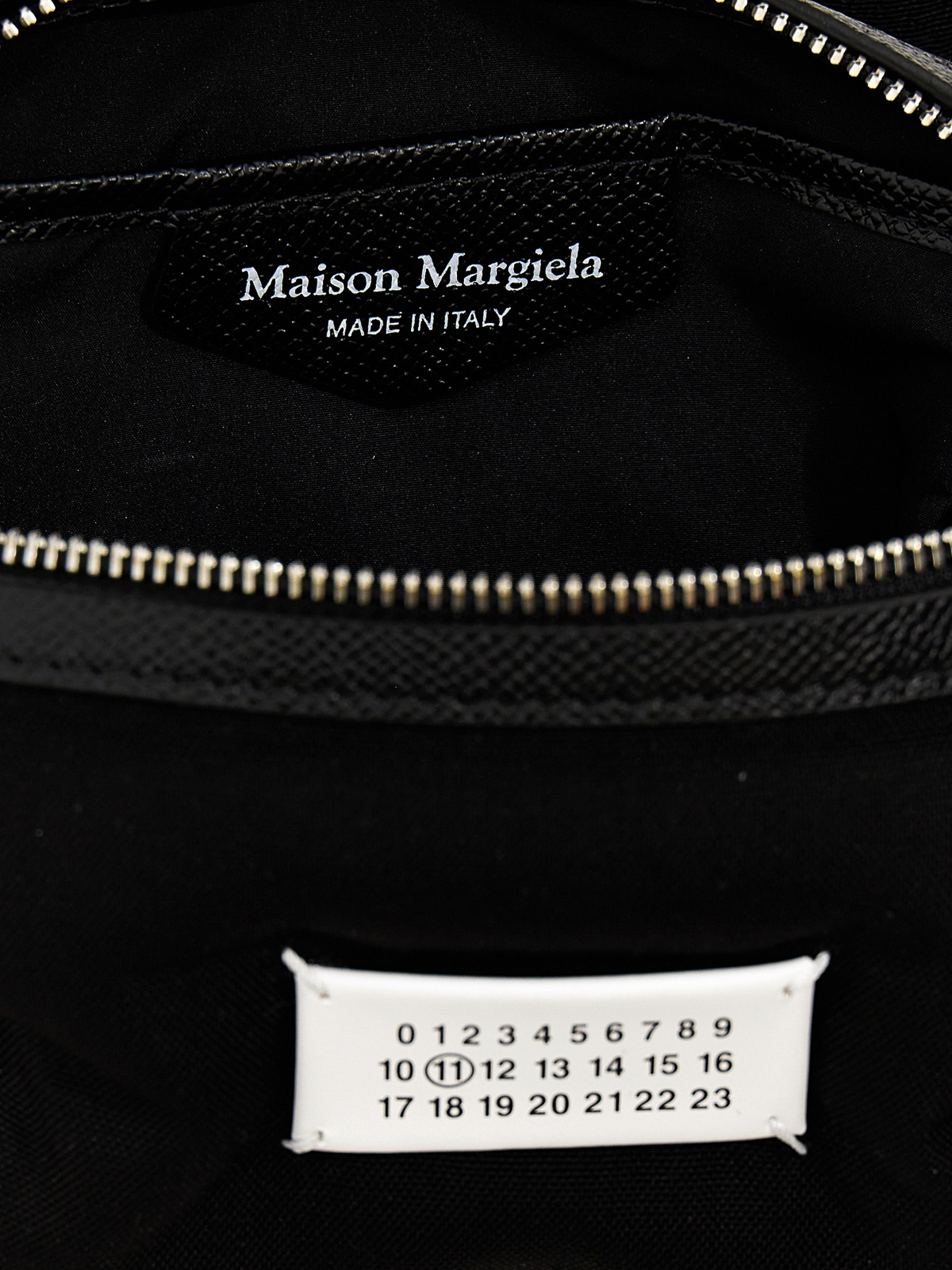 Shop Maison Margiela Bolsa Bandolera - Negro In Black