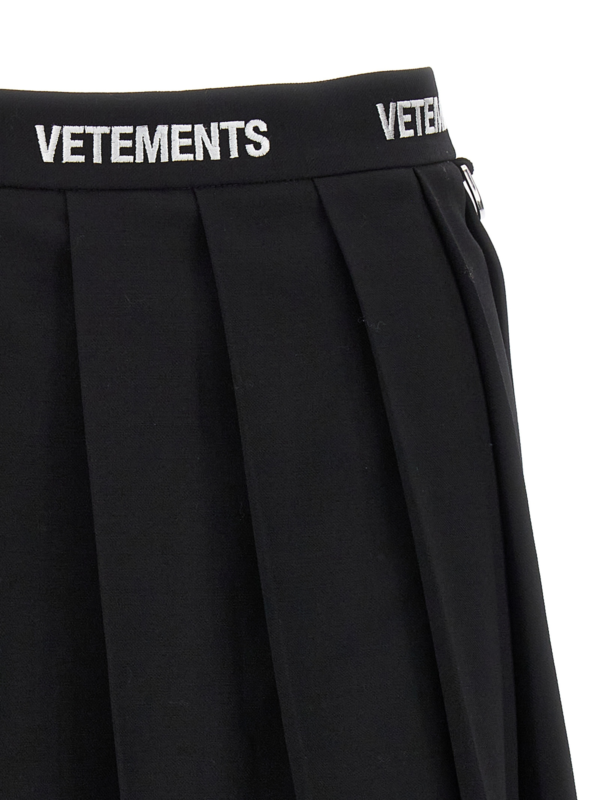 Shop Vetements Logo School Girl Skirt In Negro