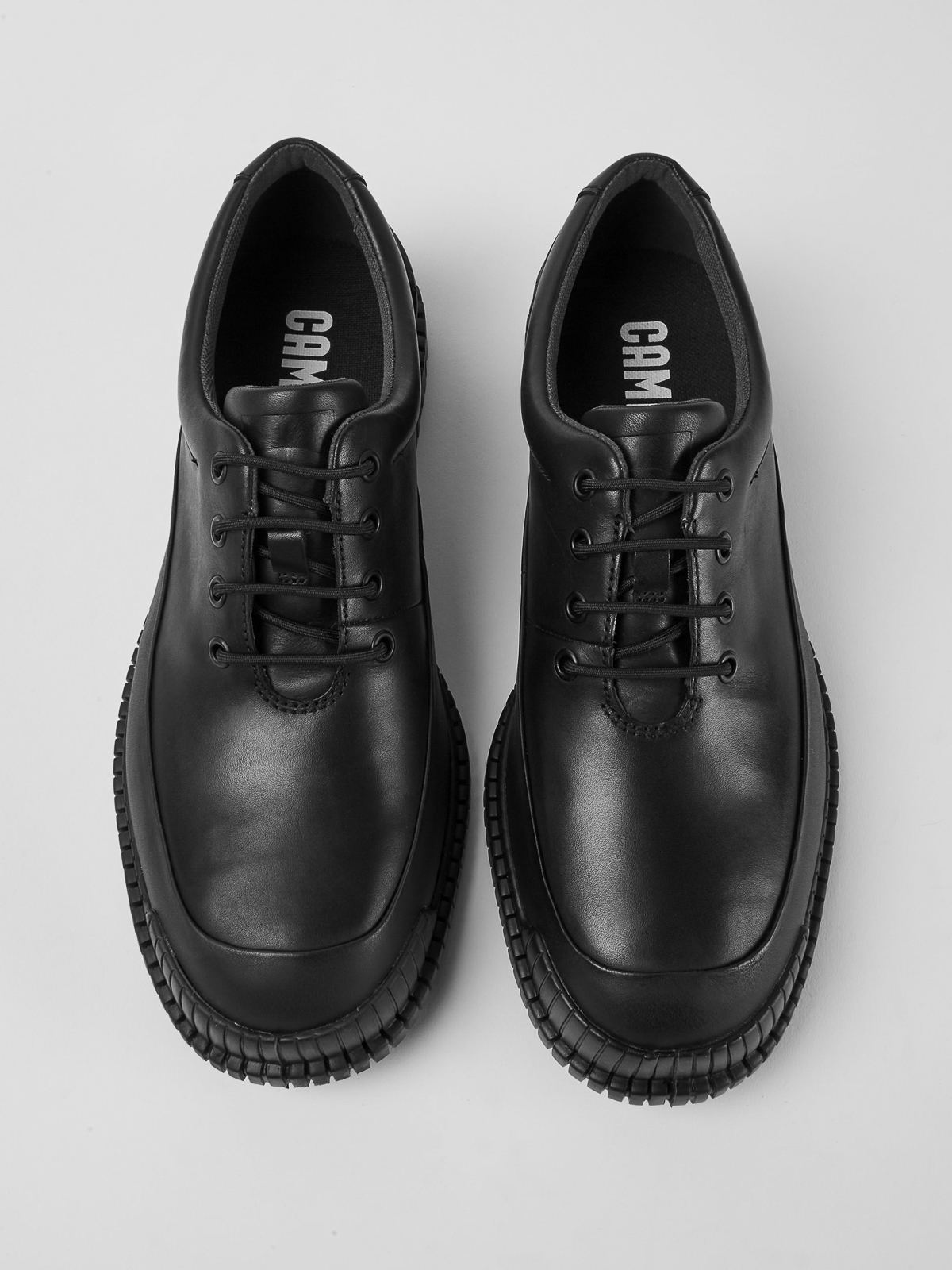 Shop Camper Zapatos Con Cordones - Negro In Black